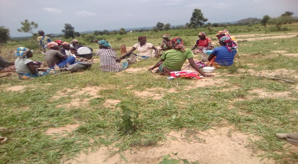 Des Femmes Debout, des Familles Fortes